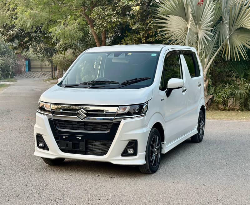 Suzuki Wagon R Custom Z  2023 2