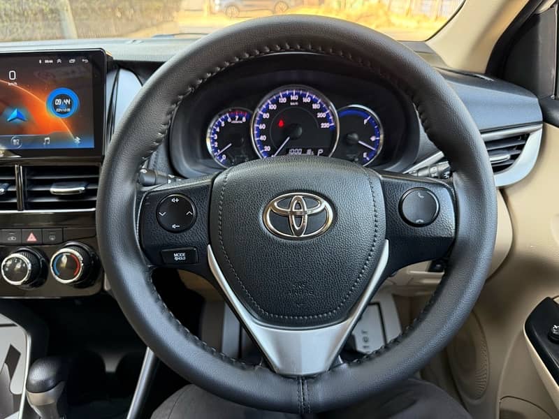 Toyota Yaris ATIV 1.3 CVT 2020 13