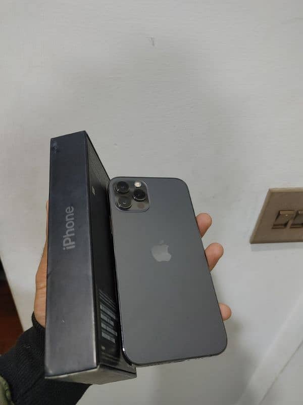 iphone 12 PRO PTA APPROVED WITH BOX 0