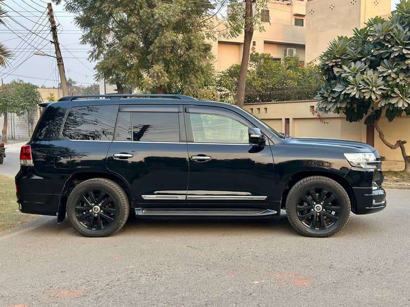 Toyota Land Cruiser  ZX 2018 9