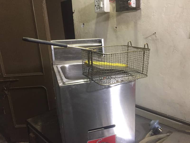 Shop rack and counter, fryer Chps cutter urgent for sell in samundri 4