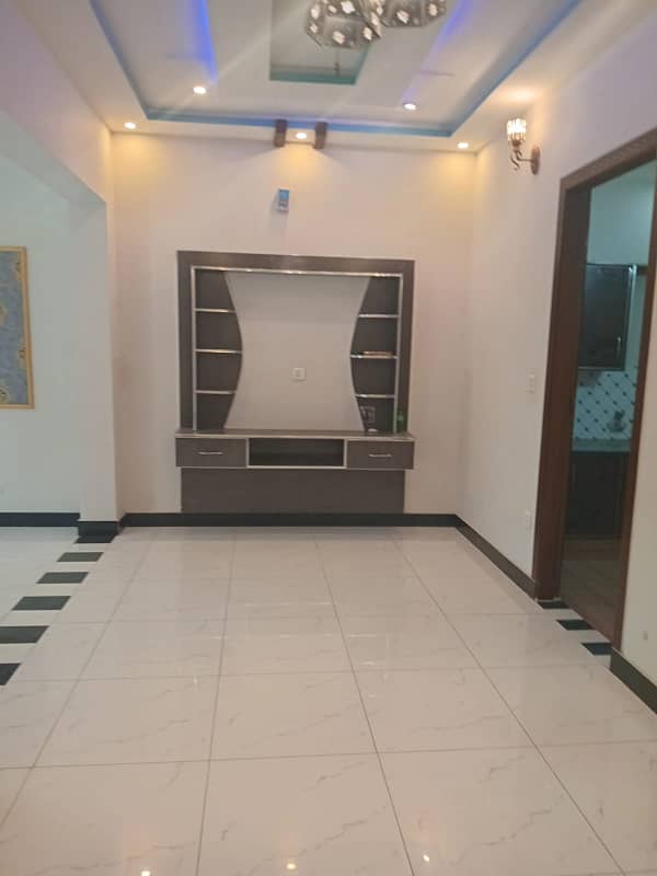 4 Marla Lower Portion For Rent In High Court Phase 2 0