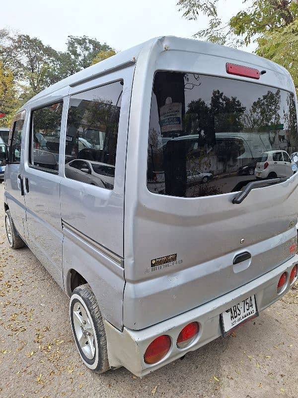 Mitsubishi Minicab Bravo 2010 3