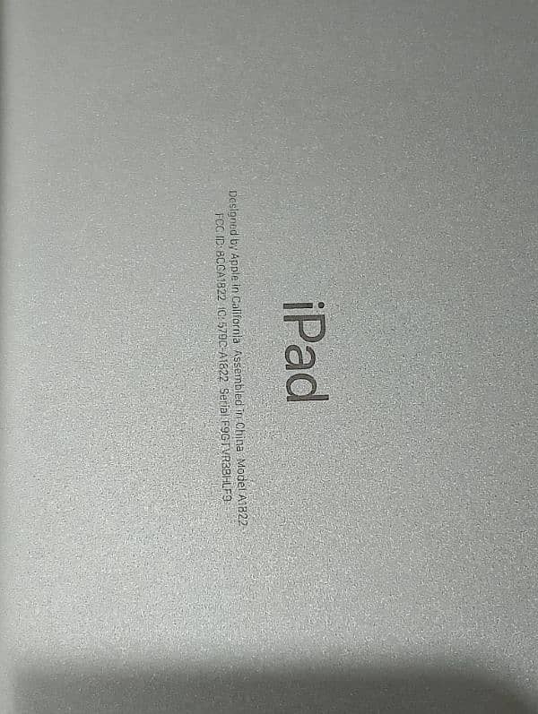 iPad 5th Generation A1822 4