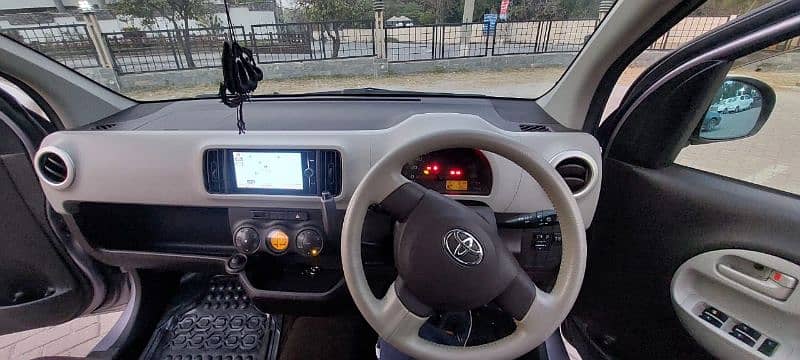 Toyota Passo 2012 7