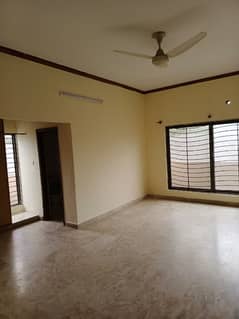 Size 40x80 Triple Story Full House For Rent In G-13