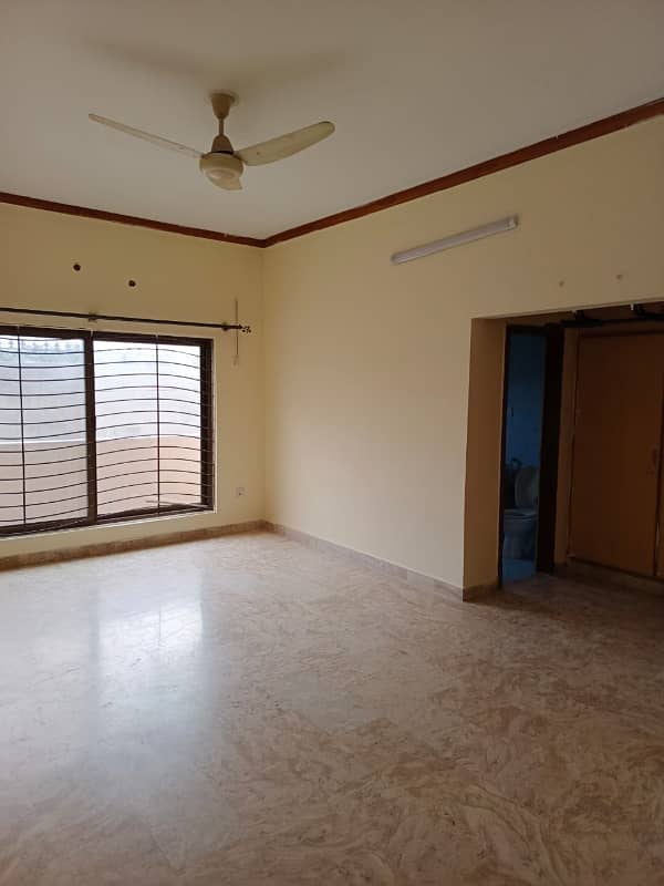 Size 40x80 Triple Story Full House For Rent In G-13 1