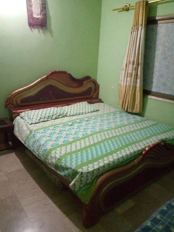 Double bed for sale with side tables 1