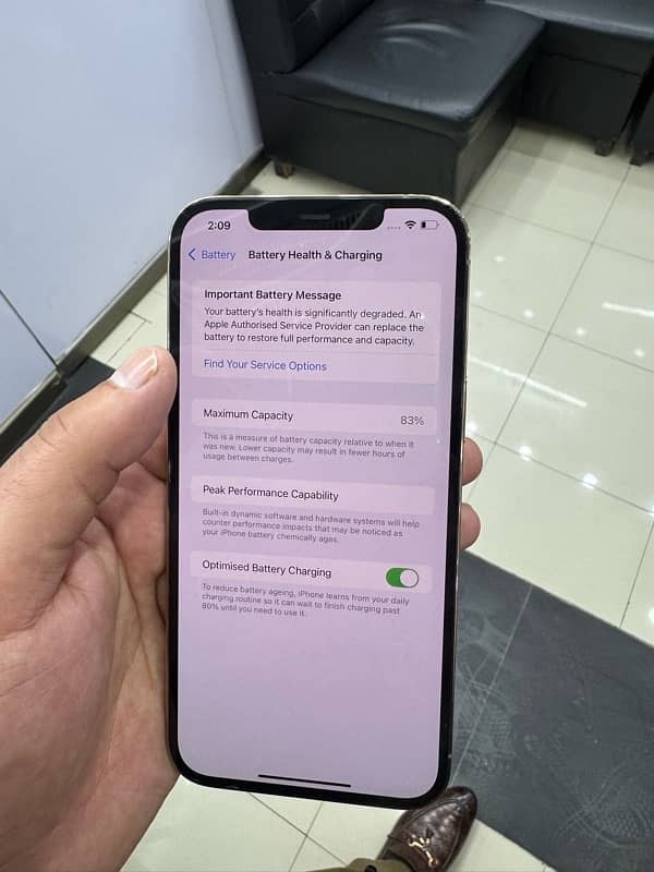 iphone 12pro max 256gb pta approved 4