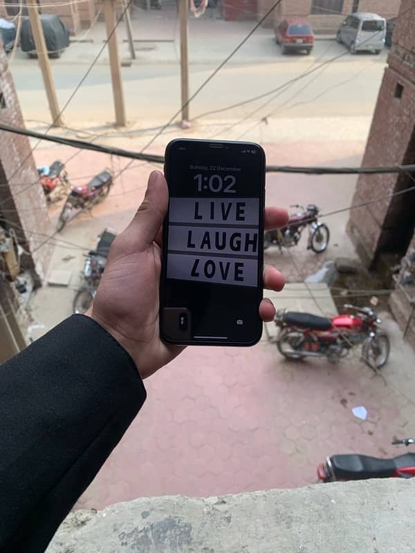 i phone x Pta approved  10 by 8.5 condition 3