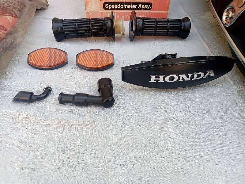 GENUINE SPARE PART OF HONDA CD[70],  MODEL 2003 3