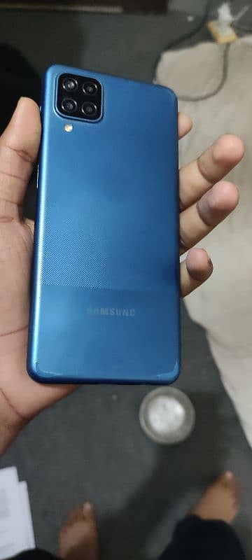 Samsung Galaxy A12 0