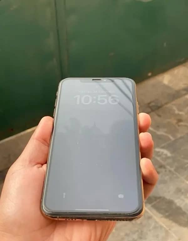 Iphone xsmax non pta 256 urgent sale 1