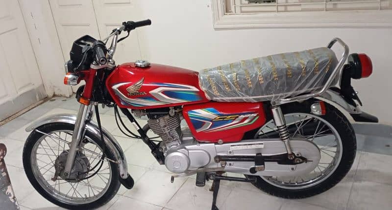 2022 Honda 125 karachi 1