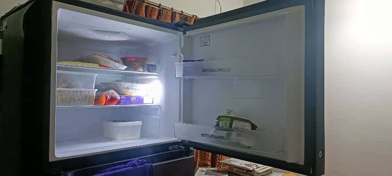 Haier Inverter Refrigerator 398 Liter 1