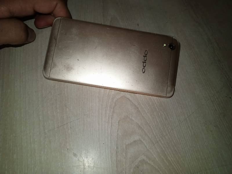 OPPO A37f 1