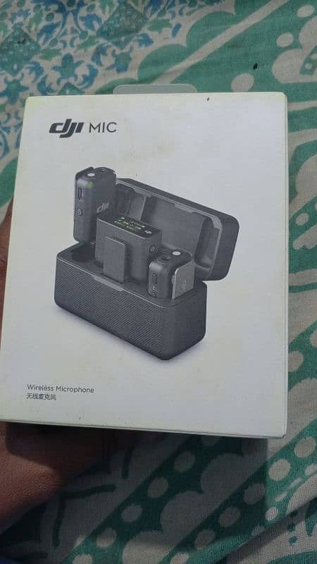 DJI wireless microphone combo box pack condition 5