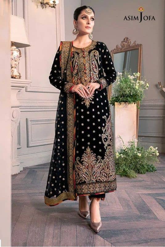 *Asim jofa Velvet Dress* 2