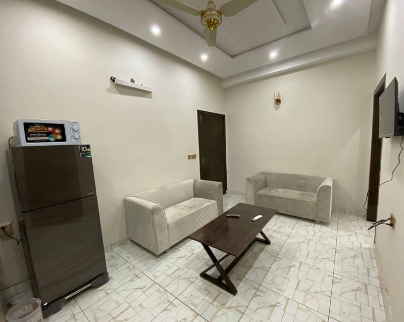 TOTALLY FURNISHED 2 BEDROOMS APARTMENT AVAILABLE FOR RENT (AT REASONABLE RENT) IN CITI HOUSING GUJRANWALA 12