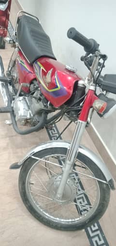 Honda CG 125, 2017 model for sale