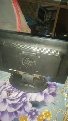 hp 19" LCD for sale