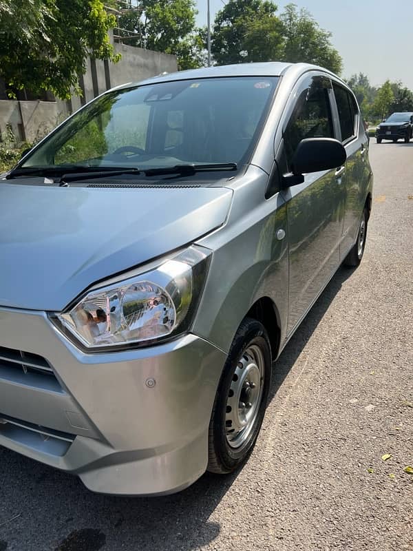 Daihatsu Mira 2020 0