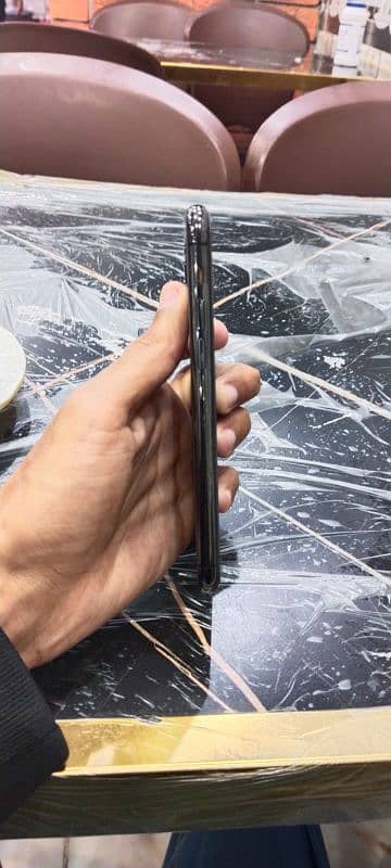 iphone 11 pro jv 64gb 4