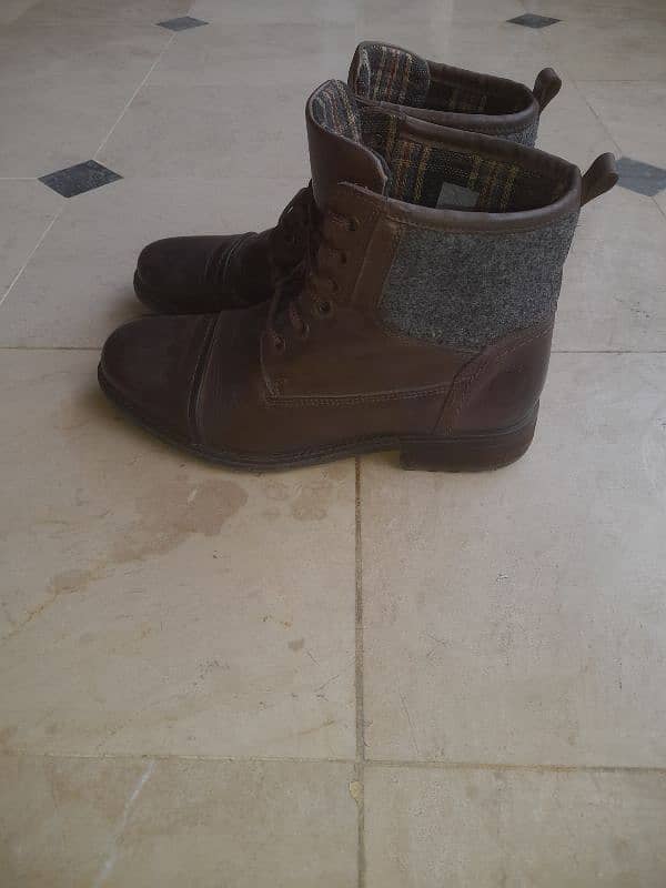 winter long boots/shoes 2