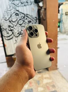 iphone 15 Pro Natural 100 Health