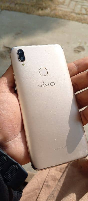 vivo v9 6\64 0