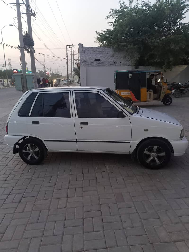 Suzuki Mehran VXR 2014 1