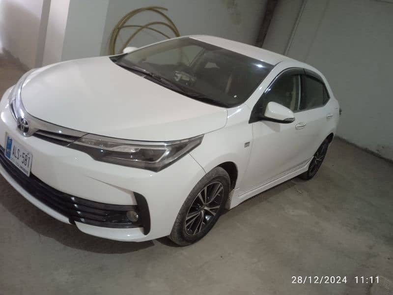 Toyota Corolla Altis 2018 3