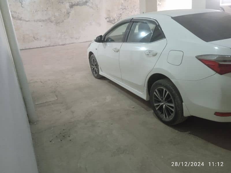 Toyota Corolla Altis 2018 5