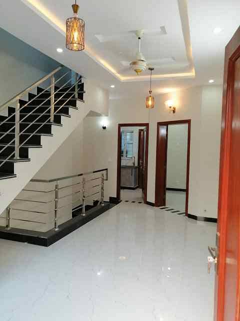 Size 25x40 Brand New Double Store Luxury House For Sale IN G-13 Income Rent 1.10 k 25