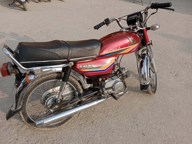 Honda CD 70 2012 6