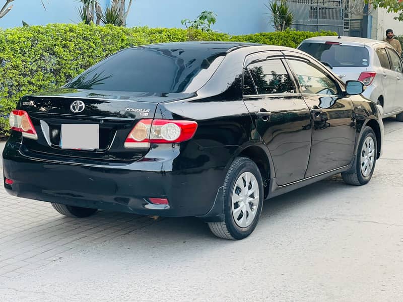 Toyota Corolla Gli (2011) model 9