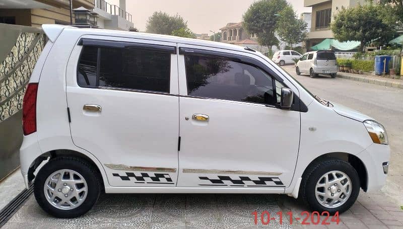 Suzuki Wagon R AGS 2022 4