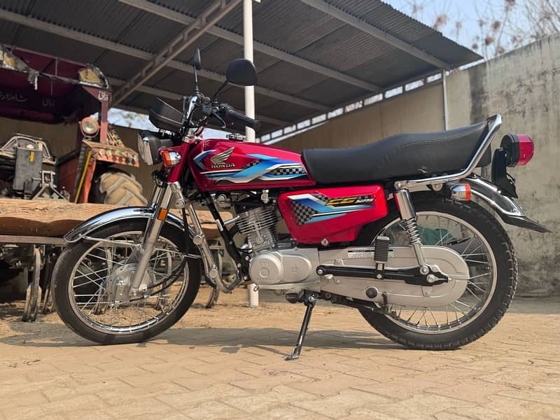 Honda CG125 0