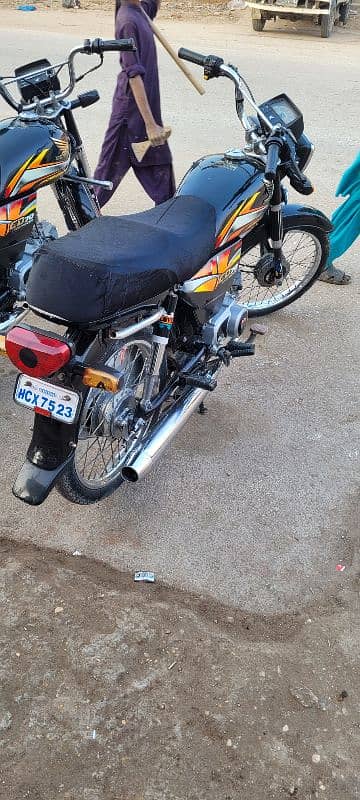 Honda hydrabad nmber genion bike mble nmber 03146896655 4