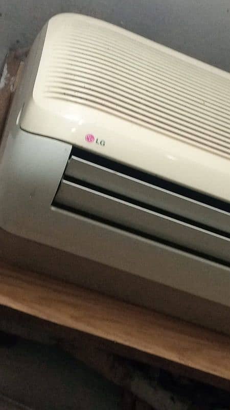 split AC 2