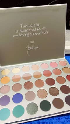 Jacklyn hill palette contact 03124454904