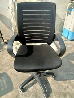 new condition office roller chair or computer chair