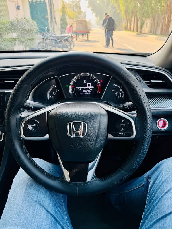 Honda Civic VTi Oriel Prosmatec 2018 oriel UG first ower full option 12