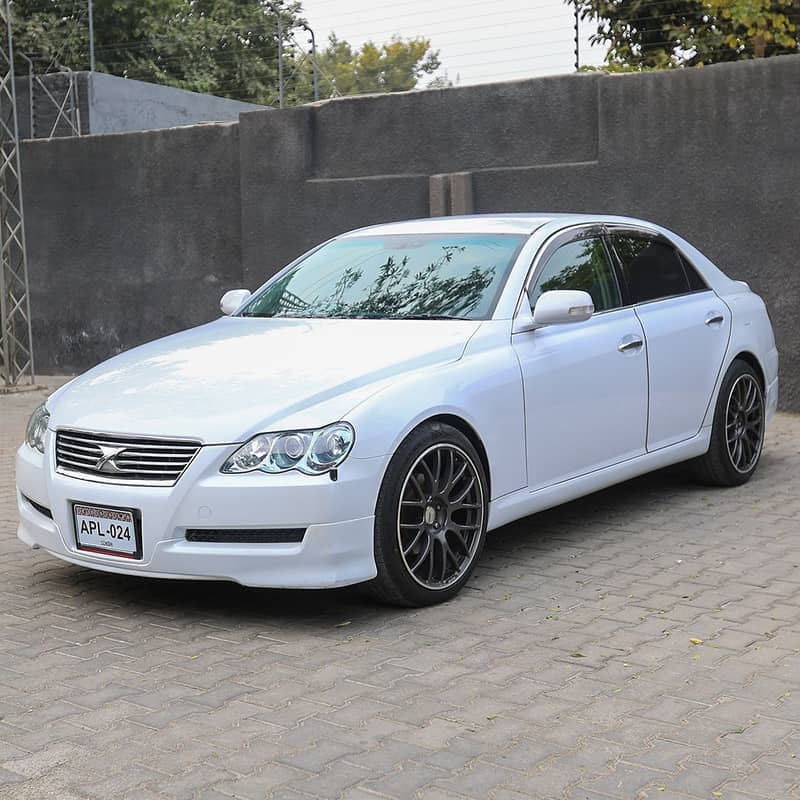 Toyota Mark X 2005 4