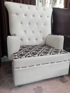 King size chairs for sale