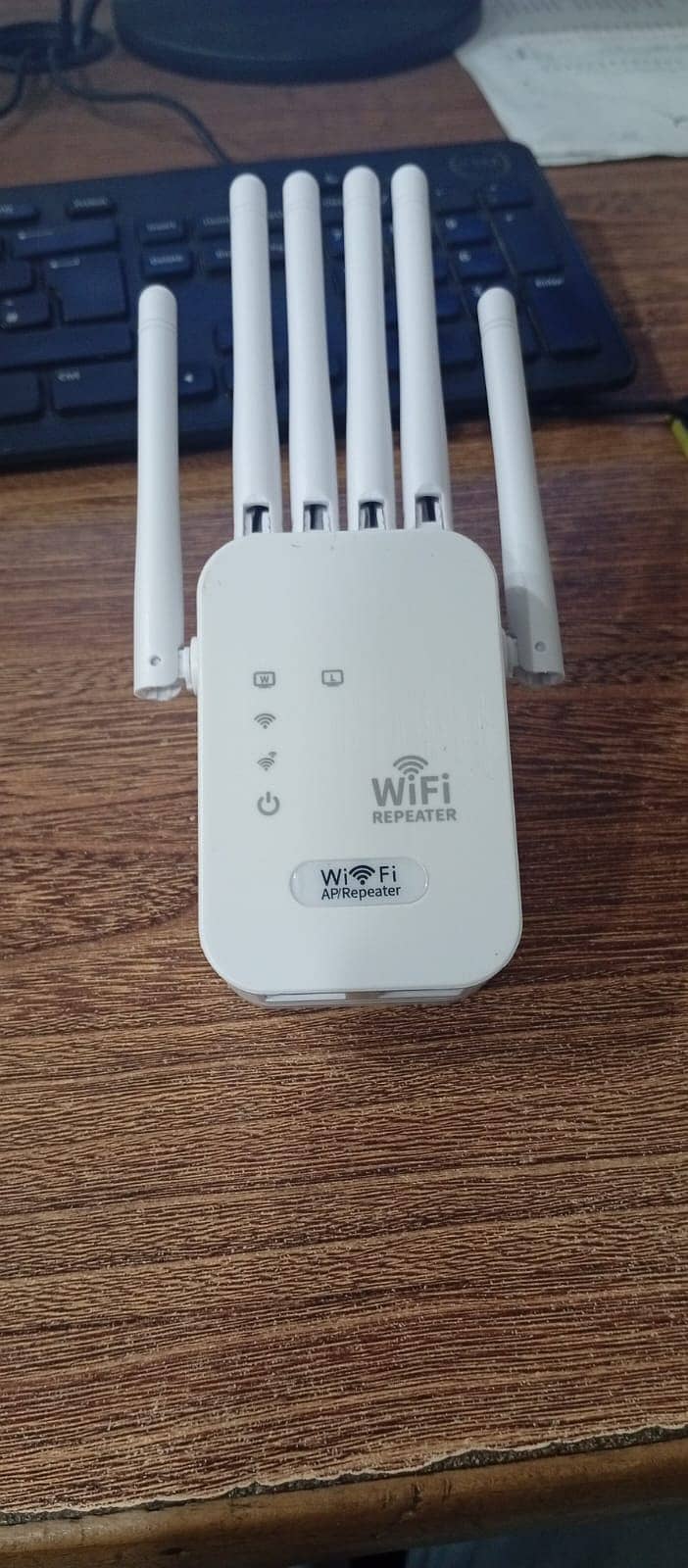 WiFi Extend , 300Mbps, Wall-plug 3