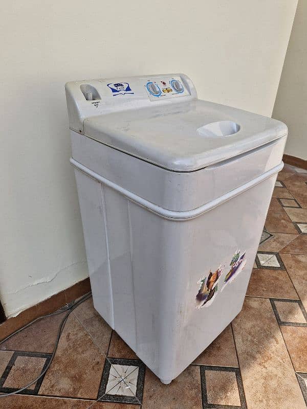 Super Asia washing machine ( SA-240 ECXEL) 2