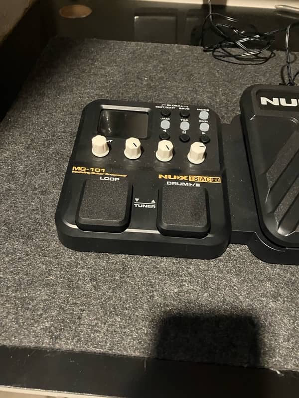 NUX MG101 Multi-Effects Pedal for Guitars (Warranty Intact) 3