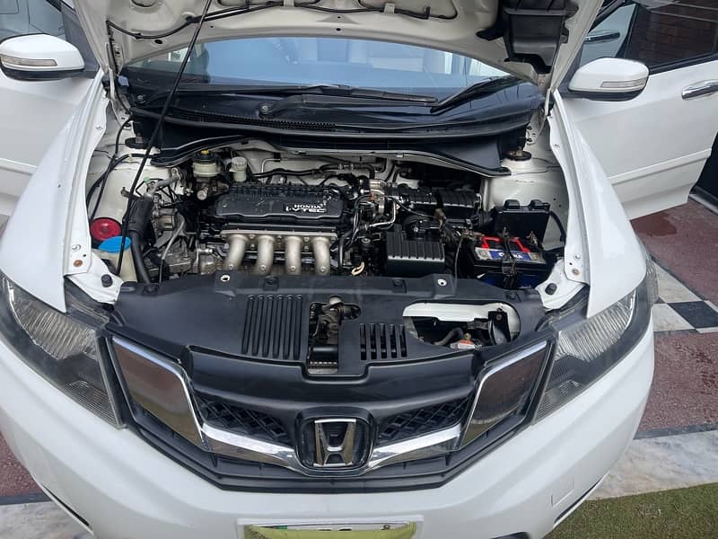 Honda City IVTEC 2018 orginal condition Apna name see in DHA 10