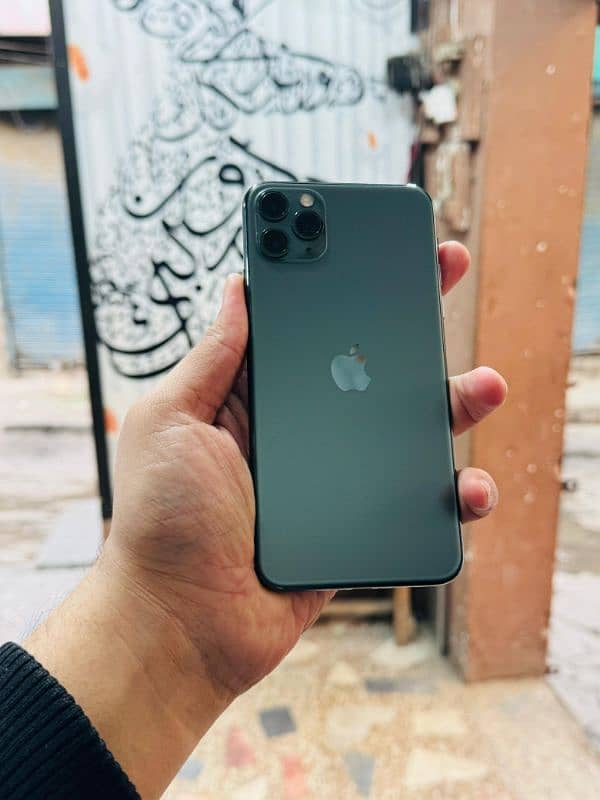 iphone 11 Pro Max Approved With Box 1